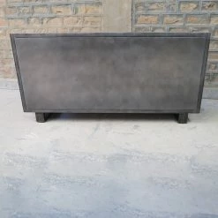 Buffet Métal Et Bois Jodhpur 4 Portes 9 Buffet Métal Et Bois Jodhpur 4 Portes -Demeyers Magasin buffet metal et bois jodhpur 4 portes 3