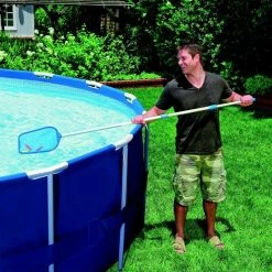 Kit D'entretien De Piscines épuisette + Balai Intex -Demeyers Magasin kit entretien piscines epuisette balai intex 4