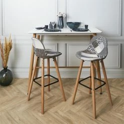 Tabouret De Bar Patchwork Gris Pieds Bois -Demeyers Magasin tabouret de bar patchwork gris pieds bois 4